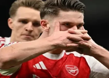 Foto: Arsenal Hajar Tottenham Hotspur 4-1 di London 2