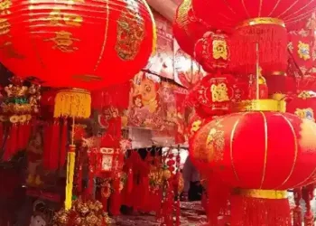 Foto: Warna Merah Ubah Suasana Tahun Baru Imlek 3