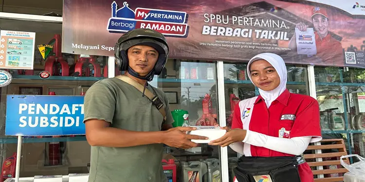 Foto: Menyambut Bulan Suci Ramadhan 1447 H, Pertamina Patra Niaga Regional Sumbagut memperkuat kualitas pelayanan konsumen di seluruh SPBU wilayah operasional.(Dok:Pertamina Sumbagut)