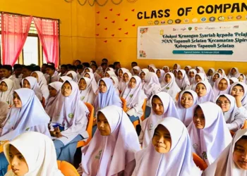 OJK Sumut Edukasi Keuangan Syariah di MAN Tapsel 7