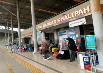 Foto: Stasiun Bandar Khalipah Catat Lonjakan Penumpang 7