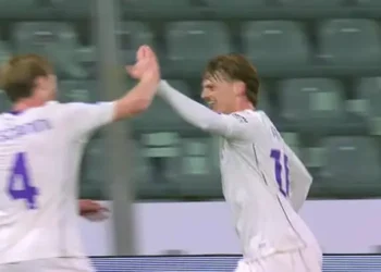 Foto: Davide Nicola Buka Suara Usai Cremonese Dibantai Fiorentina di Serie A 9