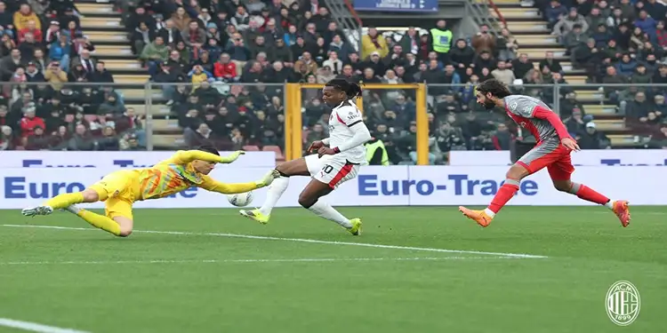 Foto: AC Milan saat bertandang ke markas Cremonese berhasil memetik kemenangan.(Foto: AC Milan)