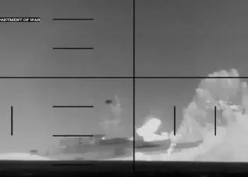 Foto: Kapal Perang Iran Tenggelam di Perairan Sri Lanka Akibat Torpedo Kapal Selam Amerika Serikat 5