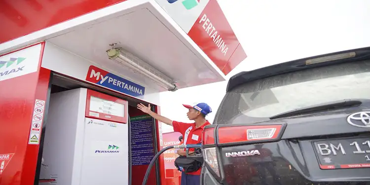 Foto: Pertamina telah menyatakan bahwa belum akan dilakukan penyesuaian harga, baik untuk jenis BBM subsidi maupun BBM non-subsidi.(Dok:Pertamina Sumbagut)