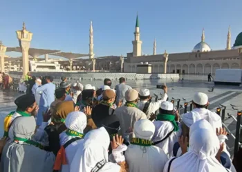 Foto: Dampak Perang AS-Israel vs Iran: Pemerintah Imbau Jemaah Umrah Indonesia Tunda Keberangkatan 7