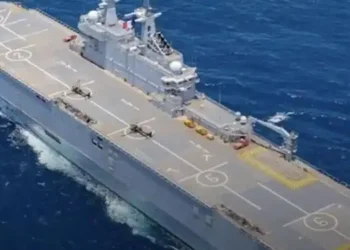 Foto: Macron Kerahkan Kapal Induk Charles de Gaulle ke Mediterania di Tengah Konflik AS-Israel vs Iran 6