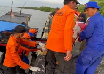 Foto: Jasad Nazaruddin Ditemukan di Perairan Kuala Tanjung Setelah Empat Hari Pencarian 1