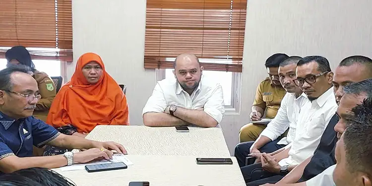 Foto: Ketua Pansus PAD DPRD Medan El Barino Shah bersama sejumlah anggota Pansus saat kunjungan ke sejumlah salah satu hotel di Kota Medan, Senin (10/3/2026).(Ist)