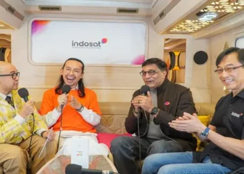 Foto: Dave Hendrik dan Iwet Ramadhan Raih Rekor MURI Livestream Mudik Nonstop 11 Jam 10