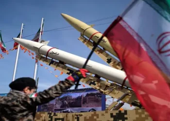 Foto: Rudal Balistik Iran Sasar Pangkalan Militer AS-Inggris Diego Garcia di Samudra Hindia 9