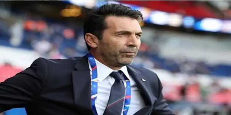 Foto: Ketua Delegasi Tim Nasional Italia resmi ditinggalkan oleh Gianluigi Buffon.(Foto: Football Italia/Inews.id)