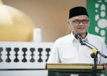Foto: Jadwal Keberangkatan Haji 2026 Resmi Dirilis Menag Irfan Yusuf Ungkap Persiapan Layanan Hampir 100 Persen 4