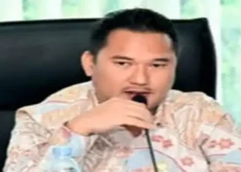 Foto: Ketua Komisi I DPRD Medan Tuding Kinerja Rico Waas Tidak Optimal 5