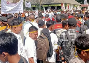 Foto: Seribuan Massa SPBun PTPN 1 Regional 1 Gelar Aksi Damai Tuntut Kenaikan Upah dan Kesejahteraan 9
