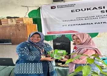 Foto: Pertamina Patra Niaga FT Medan Gelar Edukasi Penghijauan dan Urban Farming di UPT SDN 065009 6