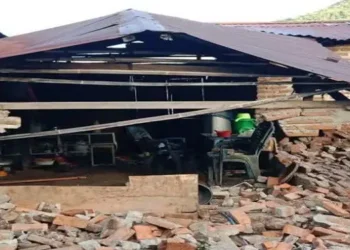 Foto: Flores Timur Tetapkan Status Tanggap Darurat Bencana Gempa Bumi Selama Empat Bulan 7