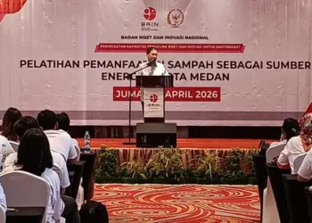 Foto: Sofyan Tan dan BRIN Edukasi Masyarakat Medan Olah Sampah Jadi Sumber Energi Terbarukan 8