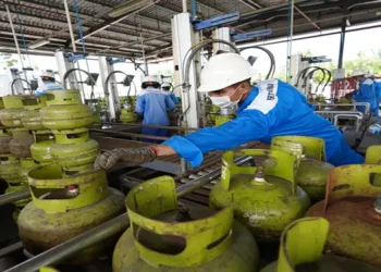 Foto: Pertamina Patra Niaga Regional Sumbagut Pastikan Penyaluran LPG 3 Kg di Mandailing Natal Tetap Berjalan dan Terkendali 8