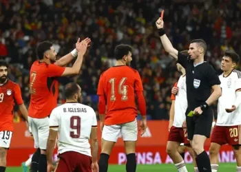 Foto: Skor Kacamata Hiasi Laga Spanyol vs Mesir, La Roja Gagal Taklukkan 10 Pemain The Pharaohs 2