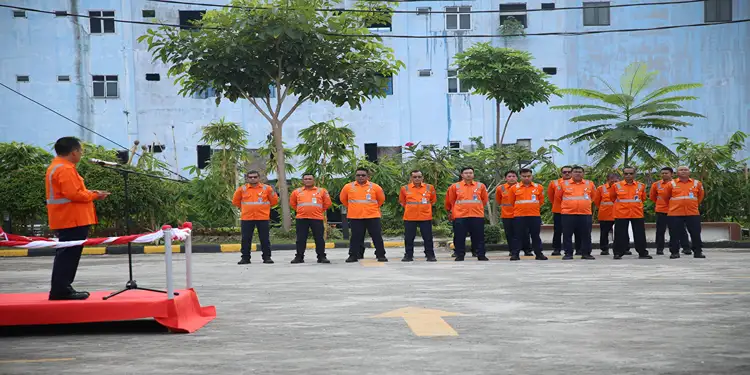 Foto: KAI Divre I Sumut menggelar Apel Safety Awareness Tahun 2026 di Lapangan Parkir Kantor Divre I Sumatera Utara pada hari Rabu (13/5).(Dok:KAI Divre I Sumut)