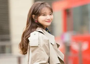 Foto: Film Korea Terbaru The Eyes Rilis Poster Perdana dan Umumkan Jajaran Pemain Utama 7