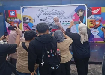 Foto: Perkuat Kompetensi Kreatif Mahasiswa, Honda Hadirkan “Fashion on Wheels” di Dies Natalis ke-39 STIK-P Medan 1