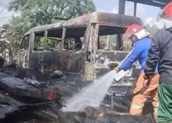 Foto: Rumah Adat Karo Milik Gereja Katolik Paroki di Berastagi Hangus Terbakar 3