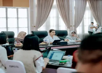 Foto: Sumatera Utara Jadi Tuan Rumah BTN Indonesia Fashion Week 2026 Usung Tema Ulos Simetria 5