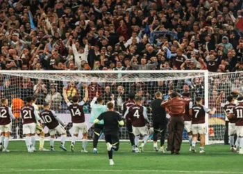 Foto: Kalahkan Nottingham Forest 4-0 Aston Villa Melaju ke Final Liga Europa 2026 4