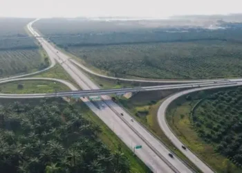 Foto: Volume Kendaraan di Tol Medan Kualanamu Tebing Tinggi Naik saat Libur Kenaikan Isa Al-Masih 8