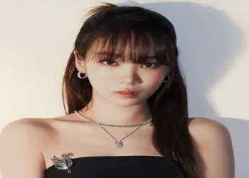Foto: Agensi Source Music Pastikan Kim Chaewon LE SSERAFIM Kembali Beraktivitas Pekan Depan 7