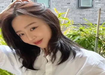 Foto: Aktris Shin Hae Sun Resmi Menjadi Pemeran Utama dalam Drama Misteri Romansa Terbaru SBS Berjudul Dash 4