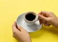 Foto: Alasan Mengapa Minum Kopi Setelah Bangun Tidur Tidak Dianjurkan dan Waktu Terbaik Mengonsumsinya 15