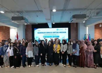 Foto: BINUS University Hadirkan Inisiatif BINUS Untuk Medan Demi Perkuat Mutu Pendidikan dan Apresiasi Mahasiswa Berprestasi 9