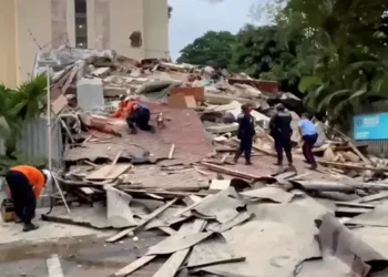 Foto: Gempa Dahsyat Magnitudo 7,2 dan 7,5 Guncang Venezuela Akibatkan Puluhan Korban Tewas dan Bangunan Runtuh 1