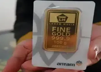 Foto: Harga Emas Antam Hari Ini Ambruk Rp 30000 per Gram Berikut Rincian Lengkapnya 2