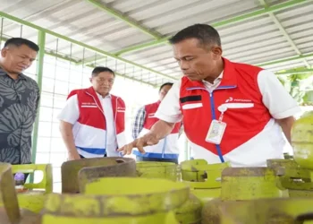 Foto: Jajaran Manajemen Pertamina Patra Niaga Laksanakan Management Walkthrough Guna Pastikan Keandalan Energi di Sumatera Barat 4