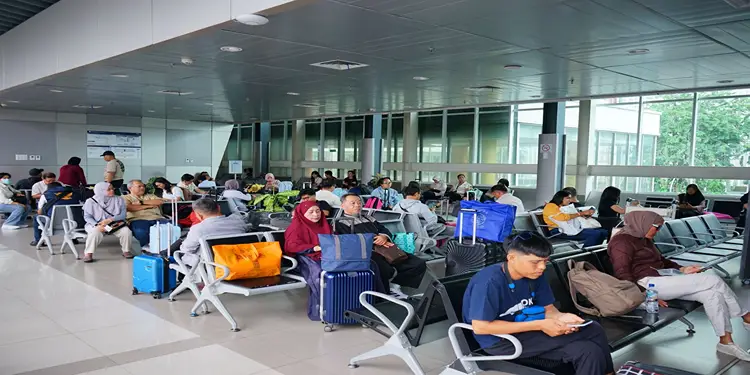 Foto: PT Railink (KAI Bandara) mencatat sepanjang kurun waktu Januari hingga Mei 2026 volume pelanggan yang memanfaatkan jasa transportasi KA Srilelawangsa Medan–Kualanamu serta rute Medan–Binjai dilaporkan sukses menembus angka sebanyak 1.775.762 orang penumpang.(Dok:KAI Bandara)