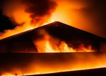 Foto: Kios Servis Elektronik di Kuta Baro Aceh Besar Ludes Terbakar pada Sabtu Dini Hari 19