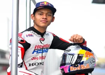 Foto: Pembalap Indonesia Veda Ega Pratama Sabet Dua Penghargaan Bergengsi dan Pecahkan Rekor Rookie Moto3 2026 23