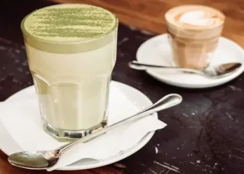 Foto: Perbandingan Kandungan Kafein Matcha vs Kopi dan Efeknya Bagi Tubuh 8