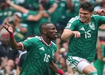 Foto: Piala Dunia 2026 Meksiko Kalahkan Afrika Selatan 2-0 di Laga Pembuka yang Diwarnai Tiga Kartu Merah 23