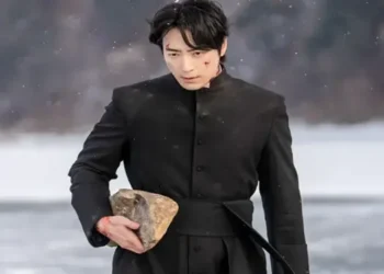 Foto: SBS Rilis Teaser Perdana Drama Okultisme Misterius Excitatio yang Dibintangi Lee Jun-hyuk 6
