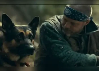 Foto: Trailer Resmi Heart of the Beast Rilis, Tampilkan Aksi Bertahan Hidup Brad Pitt di Alaska 4