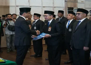 Foto: Wali Kota Medan Lantik 69 Pejabat Manajerial Pemko Medan 8