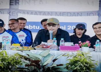 Foto: Wali Kota Rico Waas Respons Cepat Berbagai Keluhan Warga Medan Johor dalam Kegiatan Sapa Warga 9