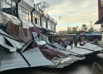 Foto: Angin Kencang Rusak Belasan Ruko Dan Rumah Di Aceh Utara 21