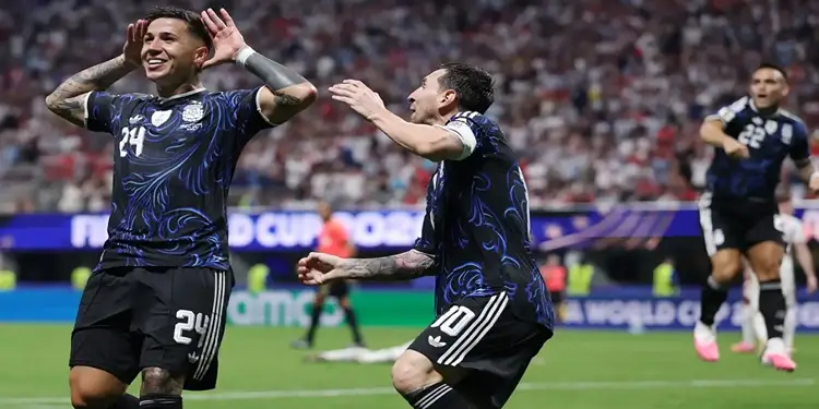 Foto: Tim nasional Argentina dipastikan melangkah ke babak final Piala Dunia 2026 setelah memetik kemenangan dramatis 2-1 atas Inggris di laga semifinal.(https://www.instagram.com/afaseleccion/)