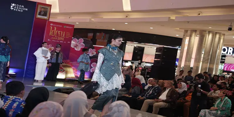 Foto: Kantor Perwakilan Bank Indonesia Provinsi Sumatera Utara berkolaborasi dengan Indonesia Fashion Chamber (IFC) Chapter Medan menyelenggarakan Medan Fashion Trend 2026 di DeliPark Mall Medan pada 23–26 Juli 2026.(Dok:BI Sumut)